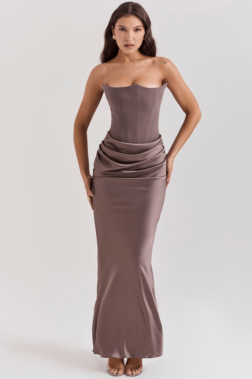 Bella | Elegancka sukienka bez ramiączek