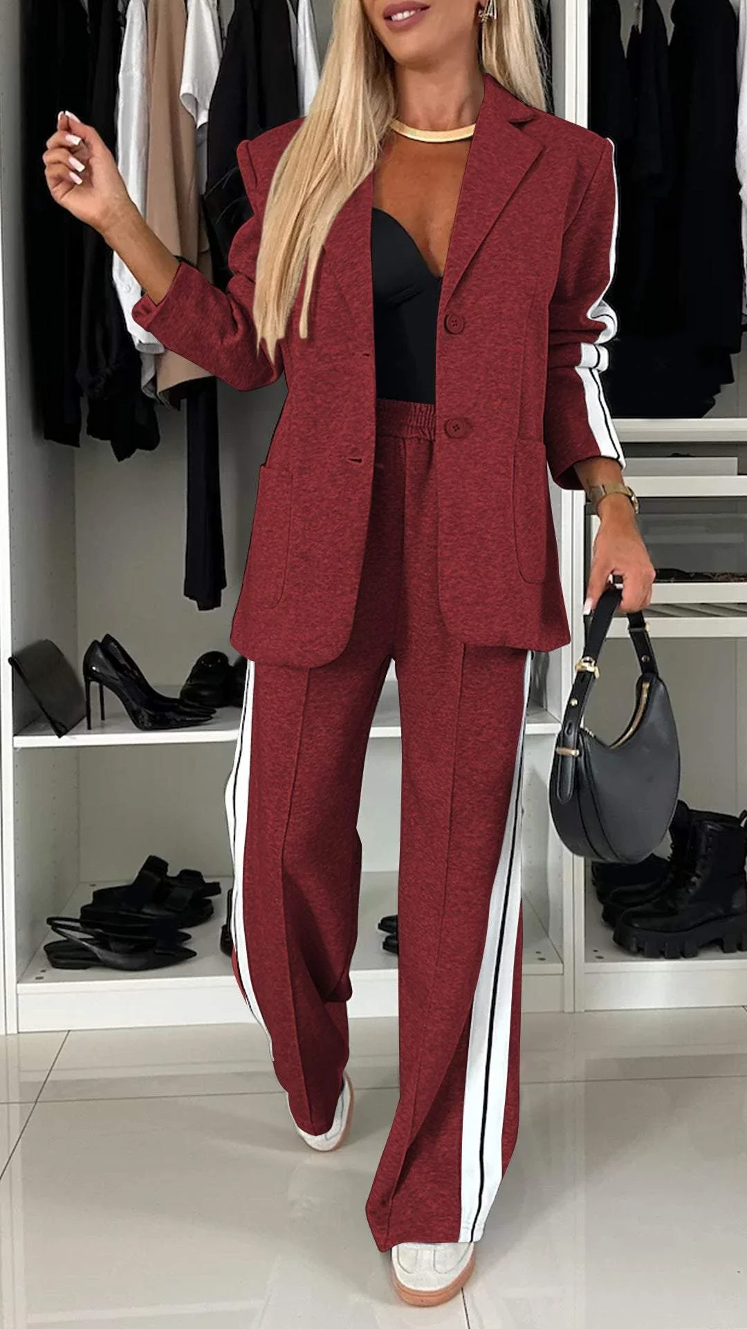 Damska marynarka z długim rękawem i klapami