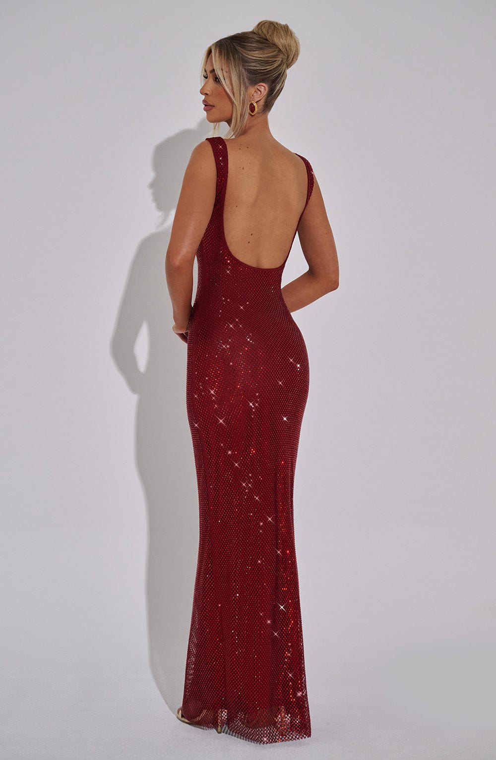Vivienne – elegancki maxi brokatowy jurk